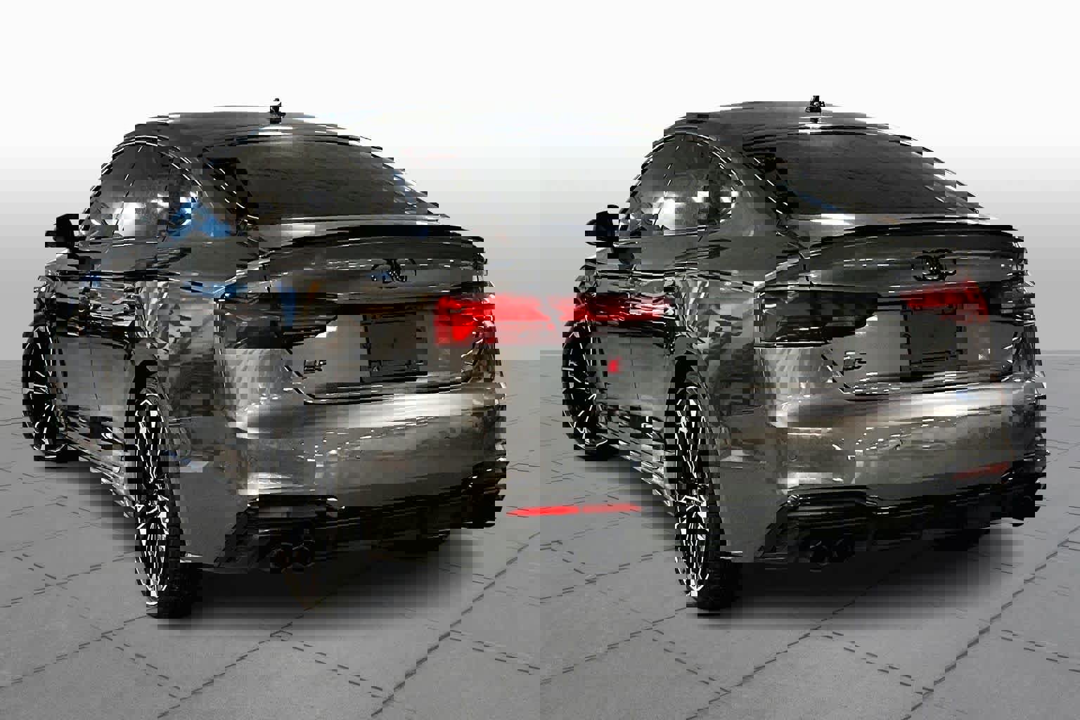 Used 2024 Audi S5 Premium Plus image 11