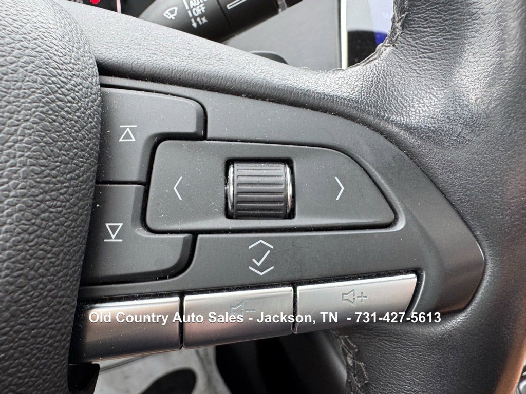 Used 2020 Cadillac XT4 Premium Luxury FWD image 24