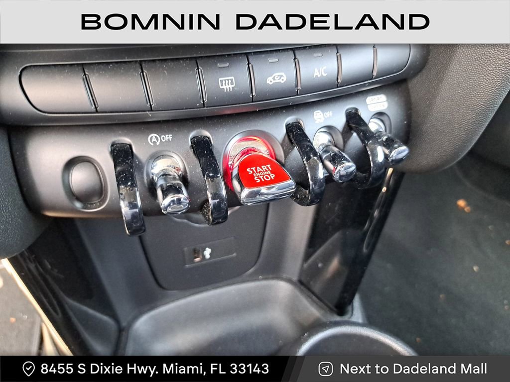 Used 2023 MINI Cooper S image 19