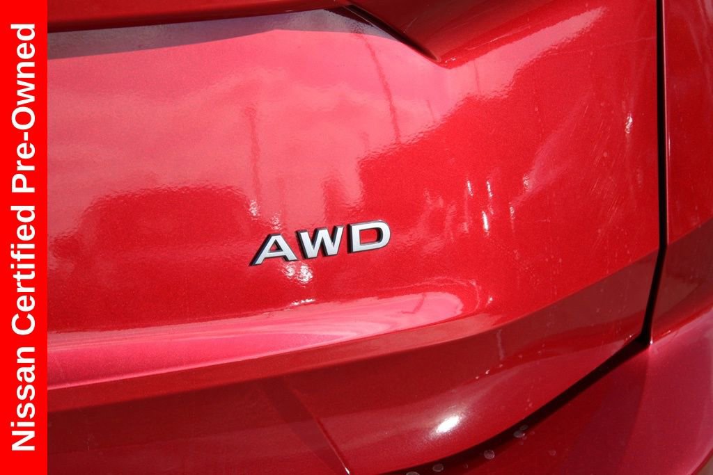 Certified 2025 Nissan Rogue S image 9