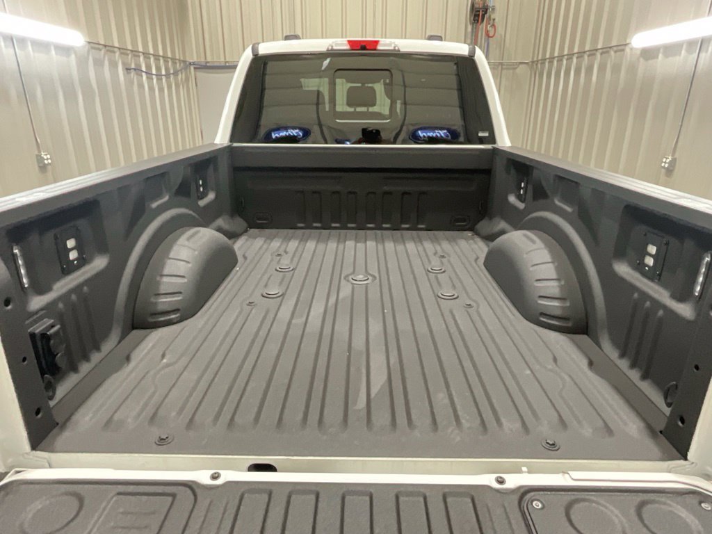 Used 2026 Ford F250 Platinum AWD/4WD image 24