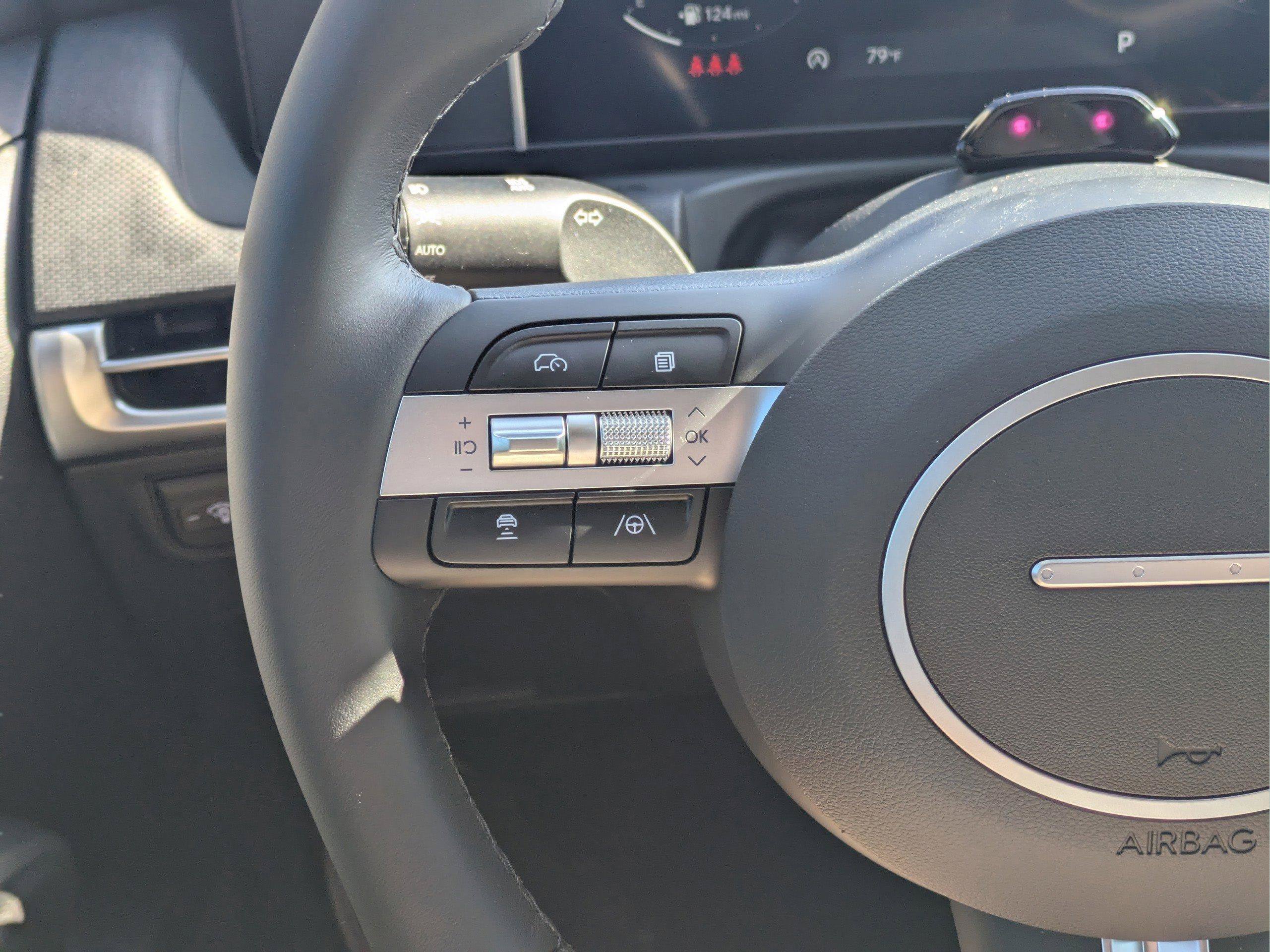 New 2026 Hyundai Tucson SEL FWD image 18