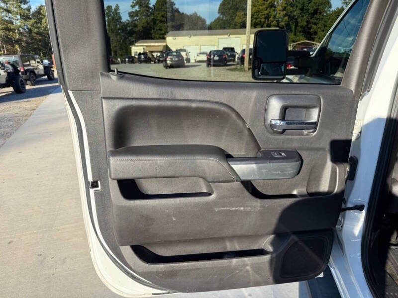 Used 2016 Chevrolet Silverado 2500 LT w/ LT Convenience Package image 21