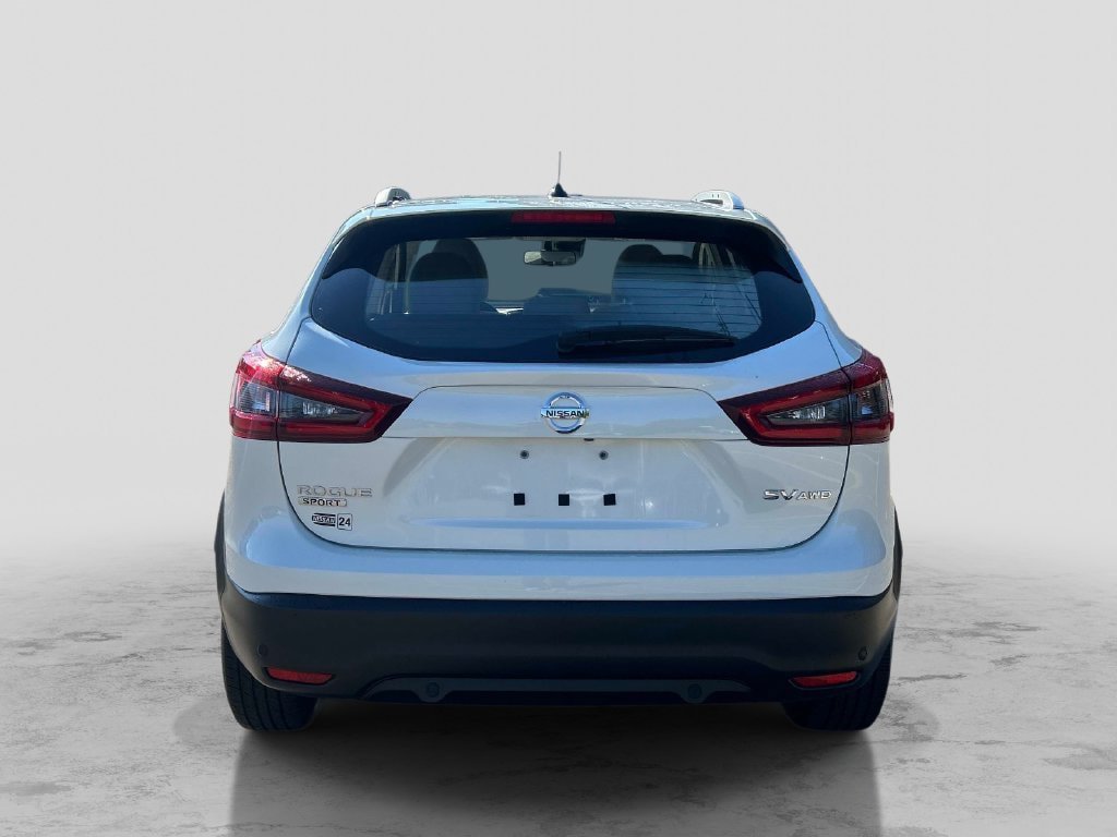 Certified 2020 Nissan Rogue Sport SV w/ All-Weather Package AWD/4WD image 4