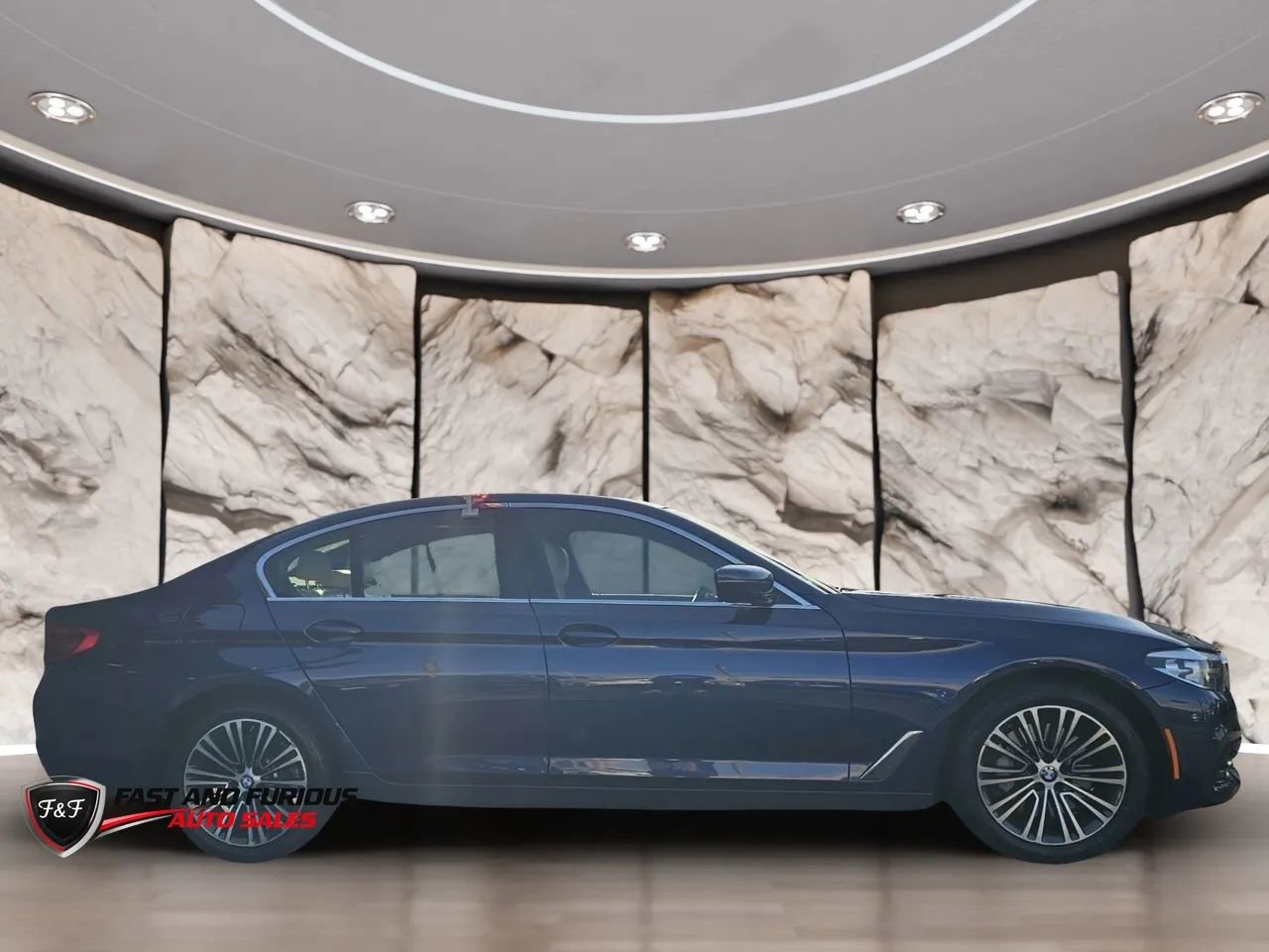 Used 2019 BMW 530i xDrive AWD/4WD image 5