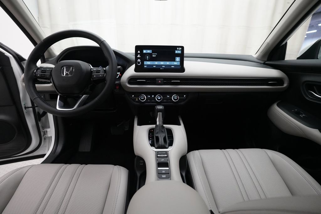 Certified 2026 Honda HR-V EX-L image 5