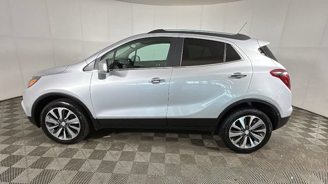 Used 2022 Buick Encore Preferred w/ Safety Package AWD/4WD image 5