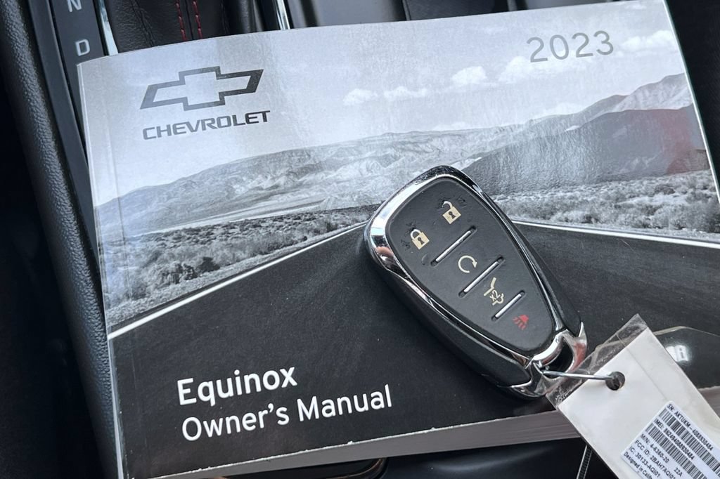 Used 2023 Chevrolet Equinox RS w/ RS Leather Package AWD/4WD image 12