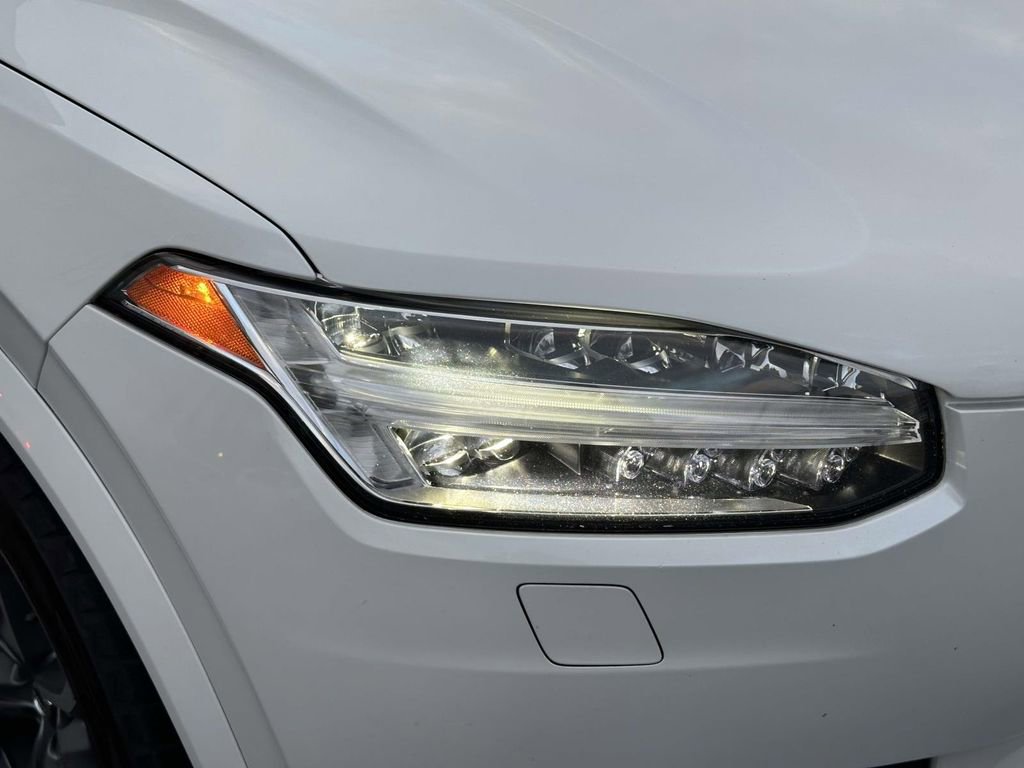 Used 2019 Volvo XC90 T6 Momentum w/ Advanced Package image 10