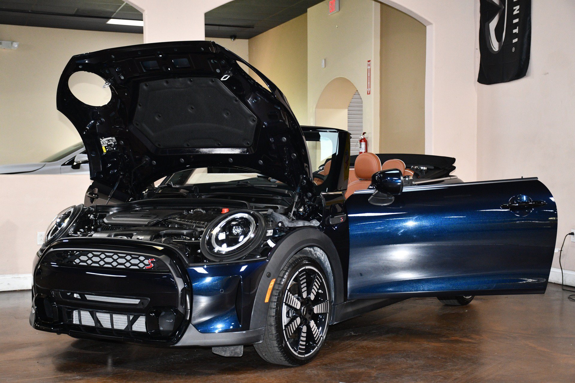 Used 2023 MINI Cooper S FWD image 90
