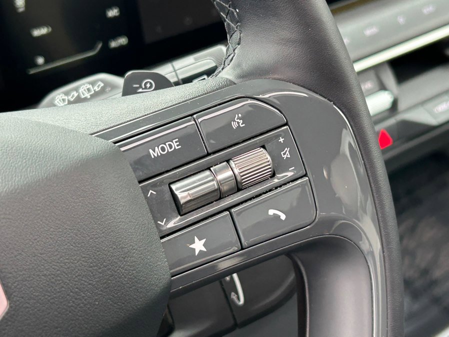 Used 2024 Kia EV9 GT-Line image 25