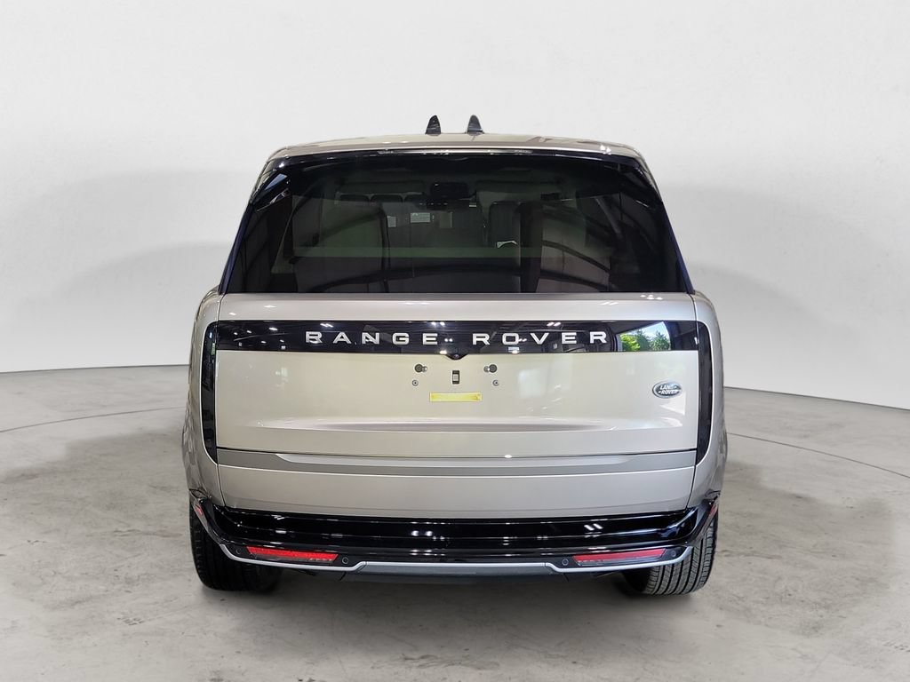 Used 2023 Land Rover Range Rover SE AWD/4WD image 4