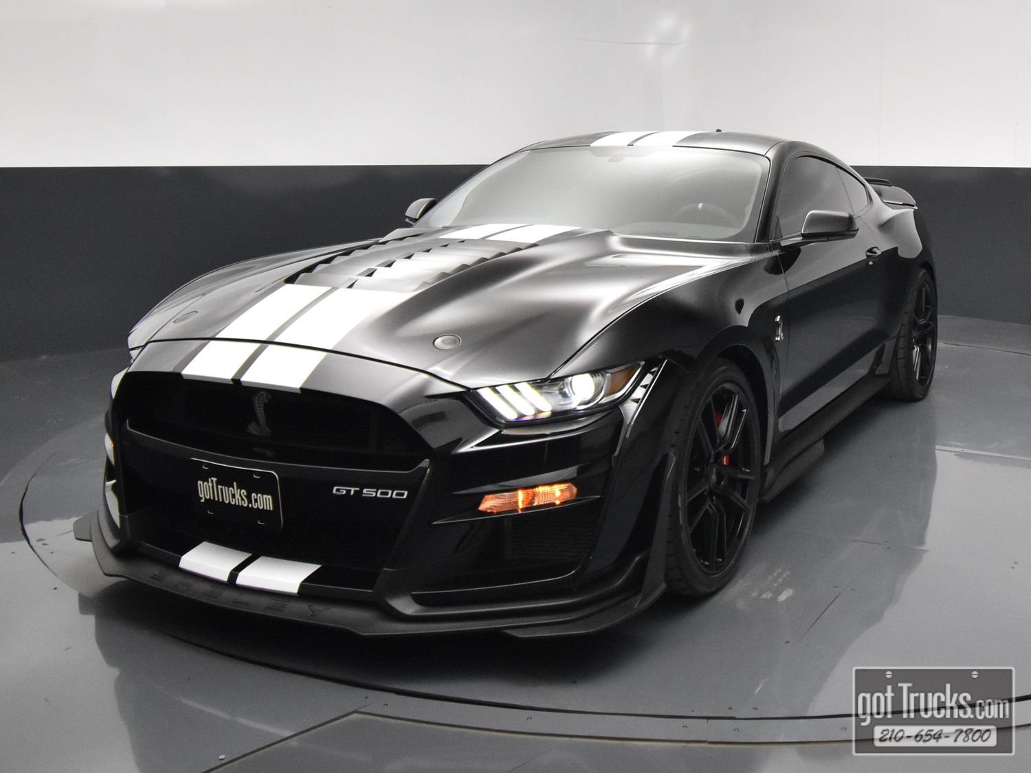 Used 2022 Ford Mustang Shelby GT500 w/ Technology Package RWD image 49