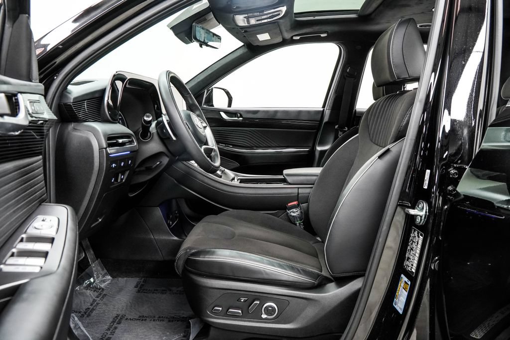 Used 2025 Hyundai Palisade Calligraphy AWD/4WD image 17