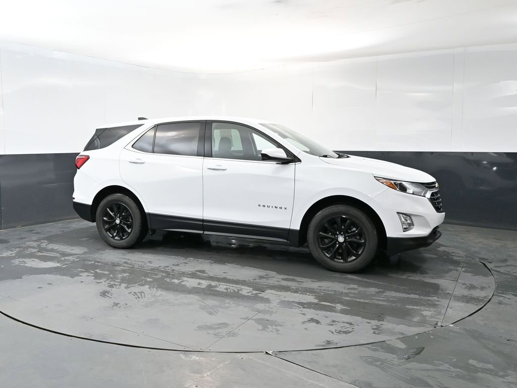 Used 2020 Chevrolet Equinox LT w/ Driver Convenience Package FWD image 7