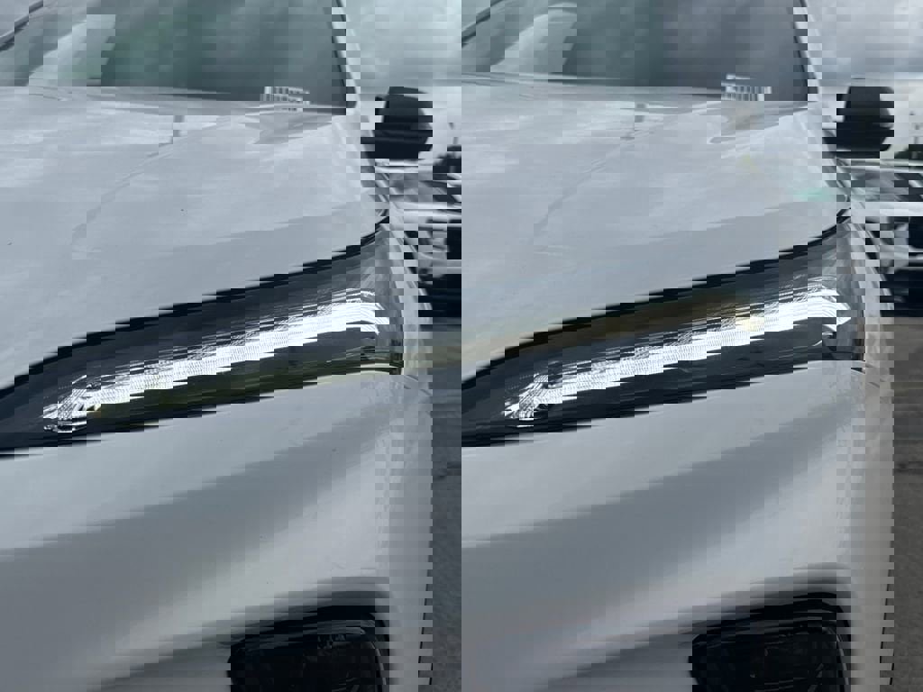 New 2026 Buick Enclave Sport Touring w/ Power Package image 9