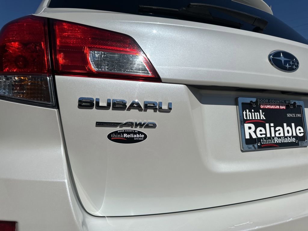 Used 2013 Subaru Outback 2.5i Premium w/ All-Weather Pkg AWD/4WD image 10