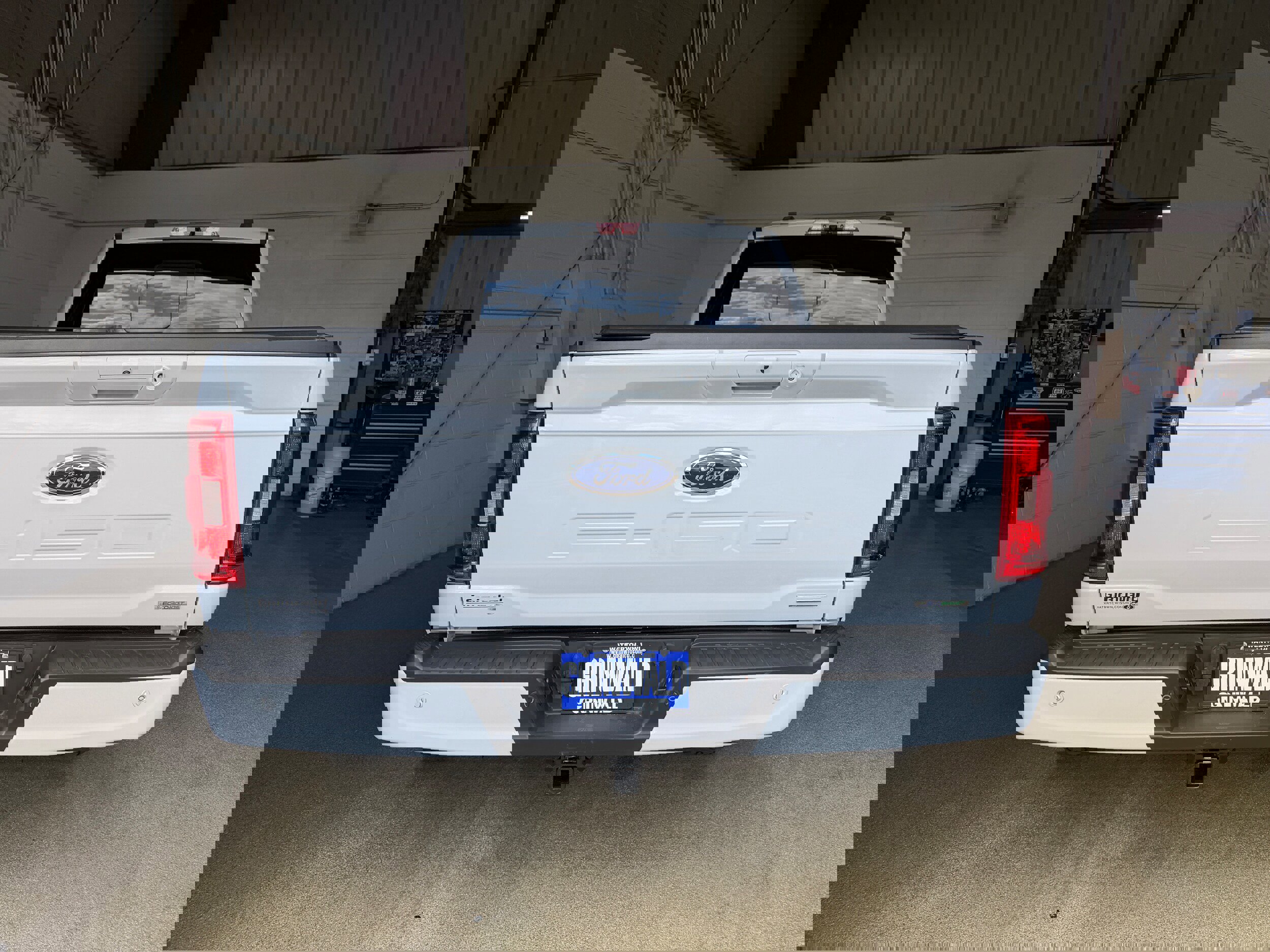 Certified 2022 Ford F150 XLT w/ Equipment Group 302A High image 30