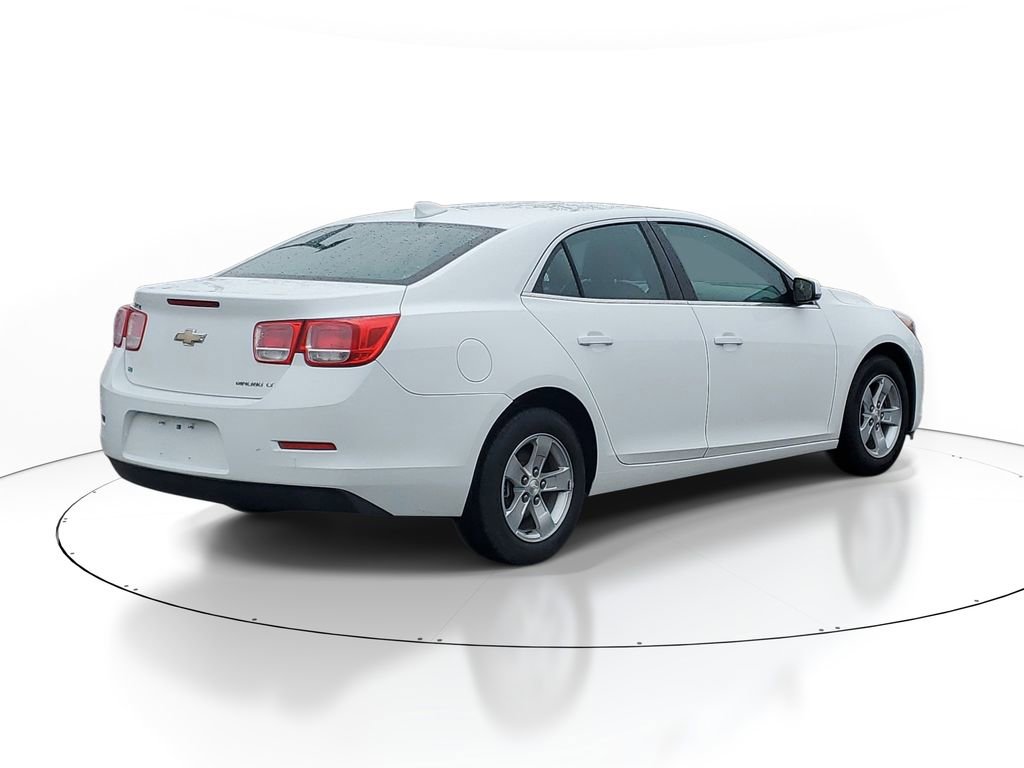 Used 2016 Chevrolet Malibu LT image 4