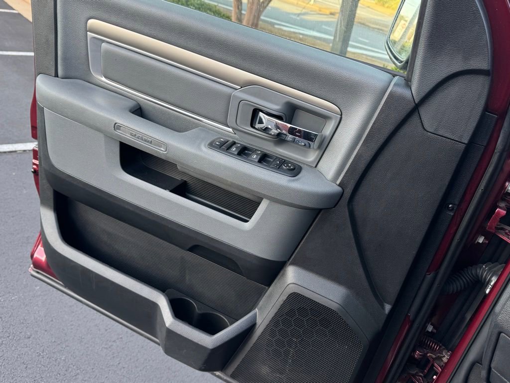 Used 2017 RAM 1500 Big Horn RWD image 35