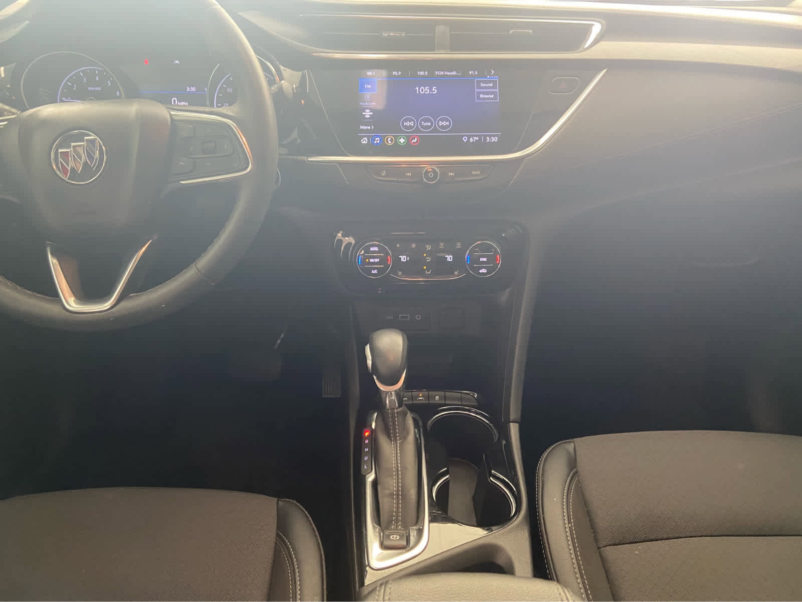 Used 2022 Buick Encore GX Select w/ Sport Touring Package image 17