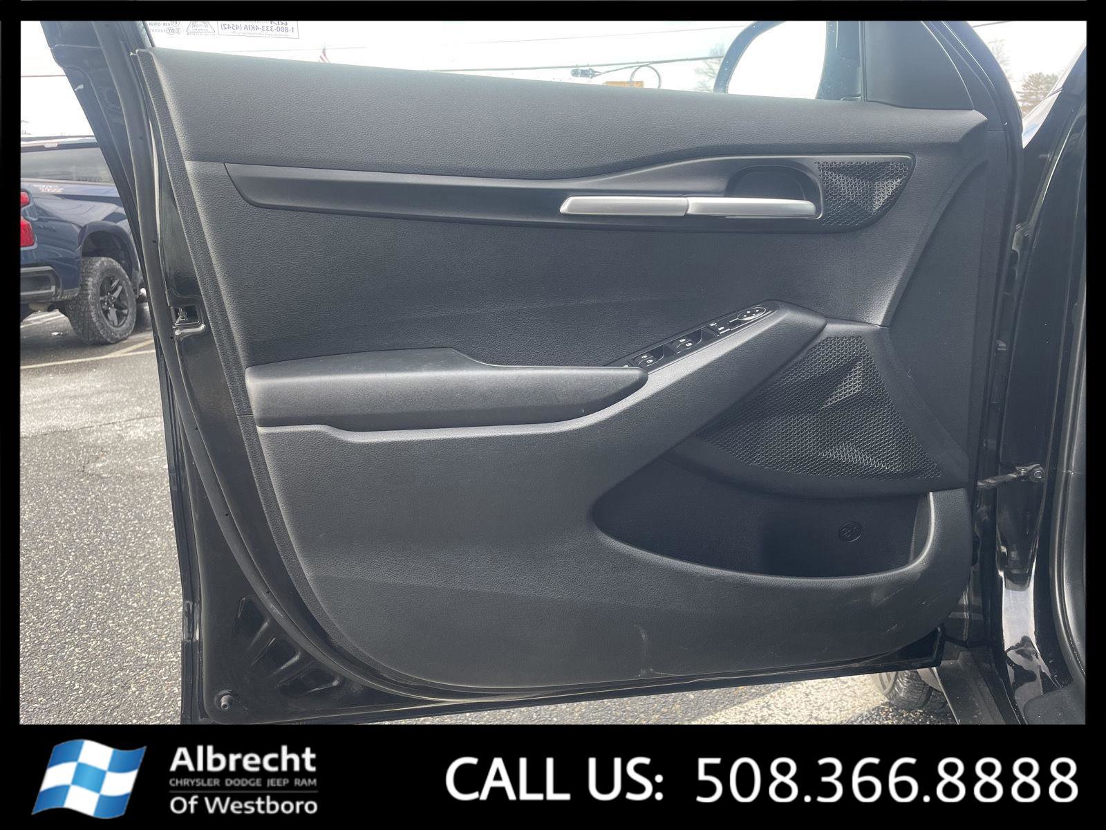 Used 2024 Kia Seltos LX image 11