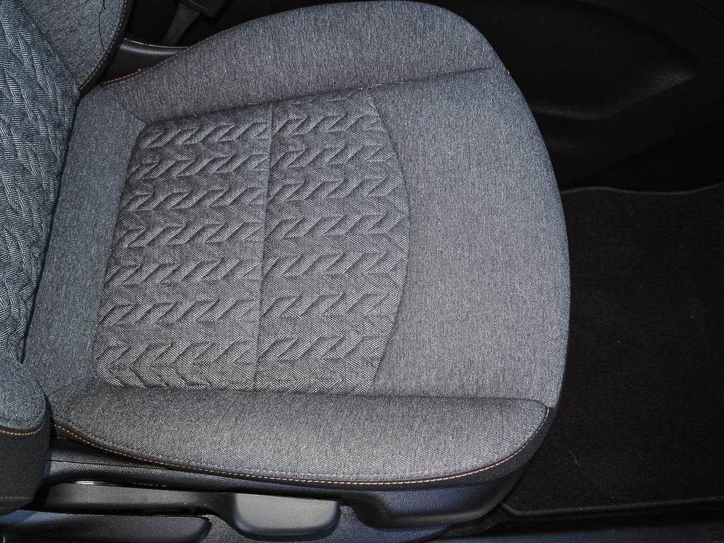 Certified 2024 Chevrolet Equinox LT FWD image 18