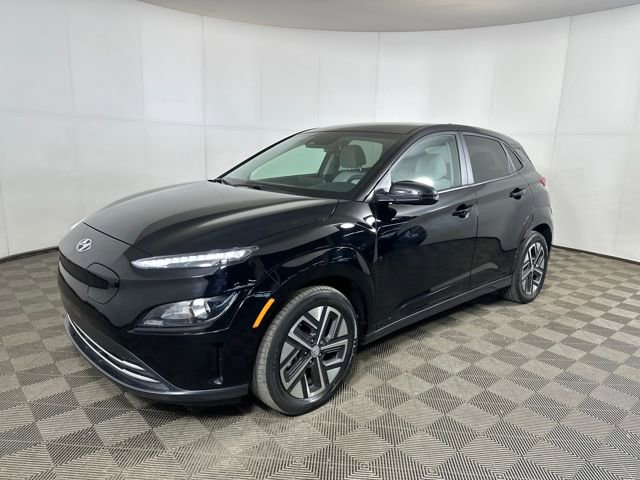 Used 2023 Hyundai Kona SE image 7