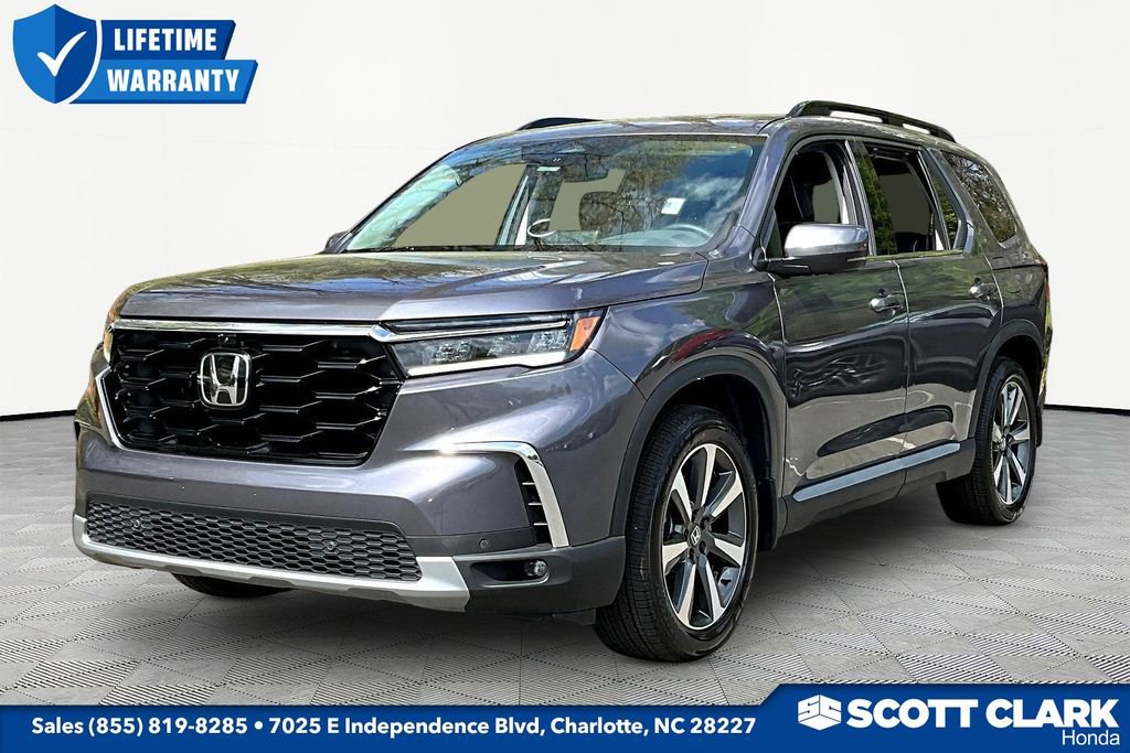 Used 2024 Honda Pilot Elite image 3