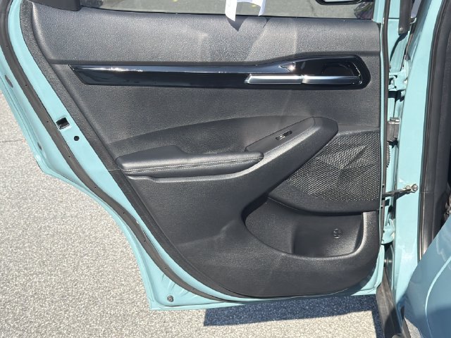 Used 2025 Kia Seltos EX w/ EX Sunroof Package FWD image 23