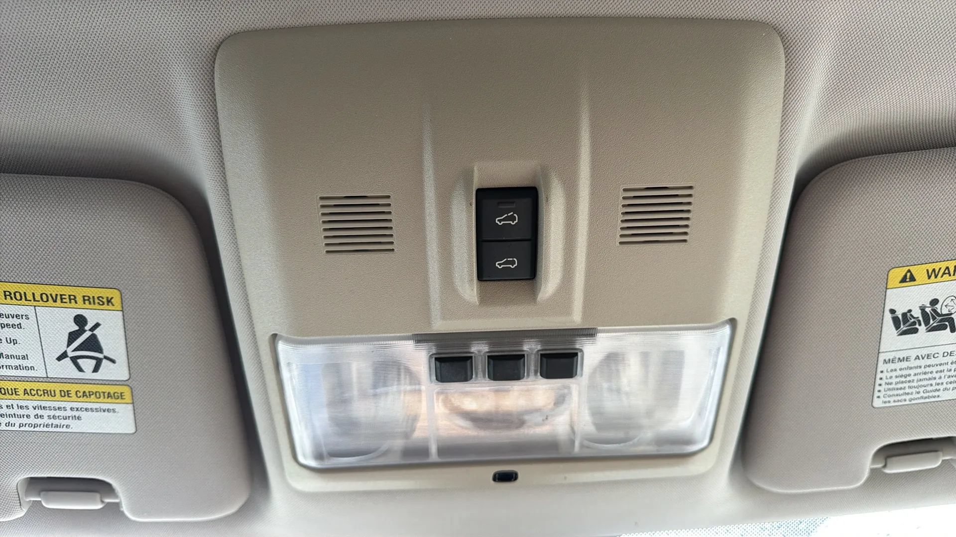 Used 2013 Land Rover LR4 HSE AWD/4WD image 21