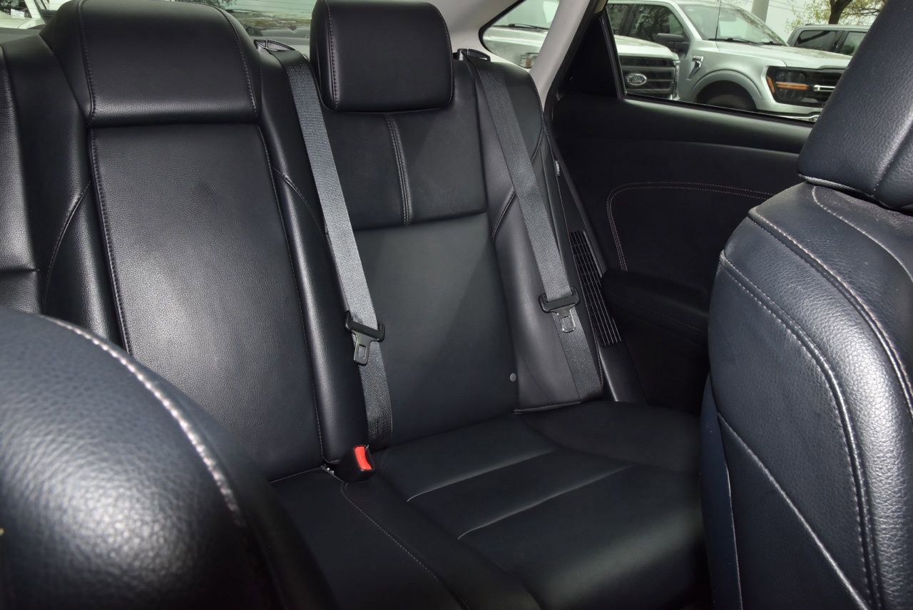 Used 2018 Toyota Avalon XLE Premium image 21