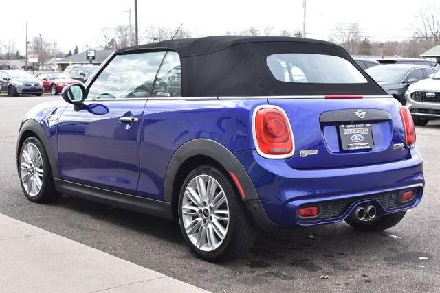Used 2019 MINI Cooper S w/ Signature Upholstery Package FWD image 13