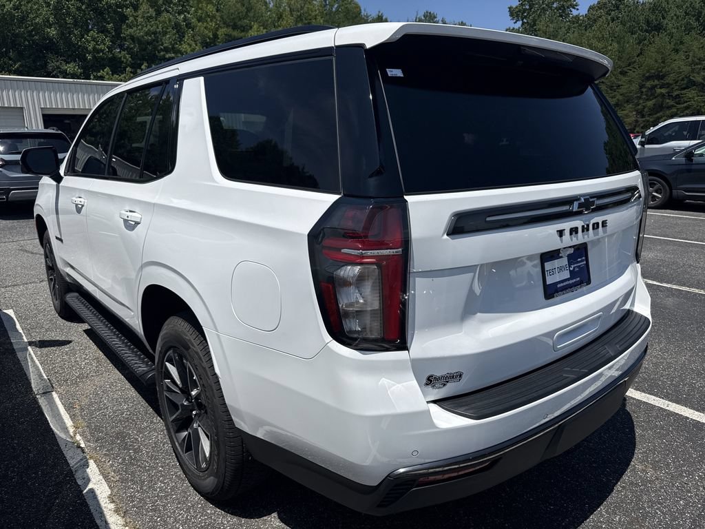 Used 2022 Chevrolet Tahoe Z71 w/ Luxury Package AWD/4WD image 16