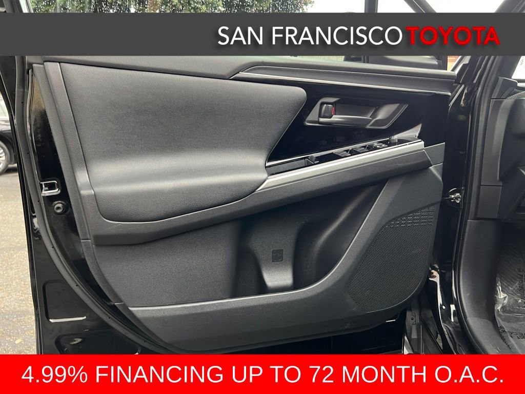 Used 2023 Toyota bZ4X XLE image 36