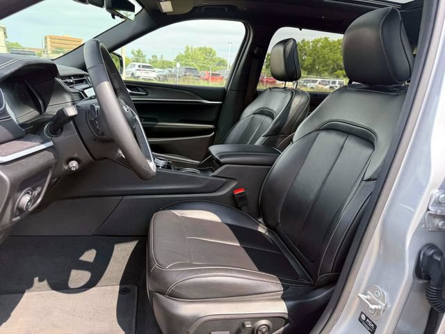 Used 2024 Jeep Grand Cherokee L Limited w/ Luxury Tech Group II AWD/4WD image 19