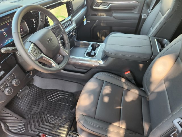 New 2026 Chevrolet Silverado 2500 LTZ w/ Trail Boss Package AWD/4WD image 4
