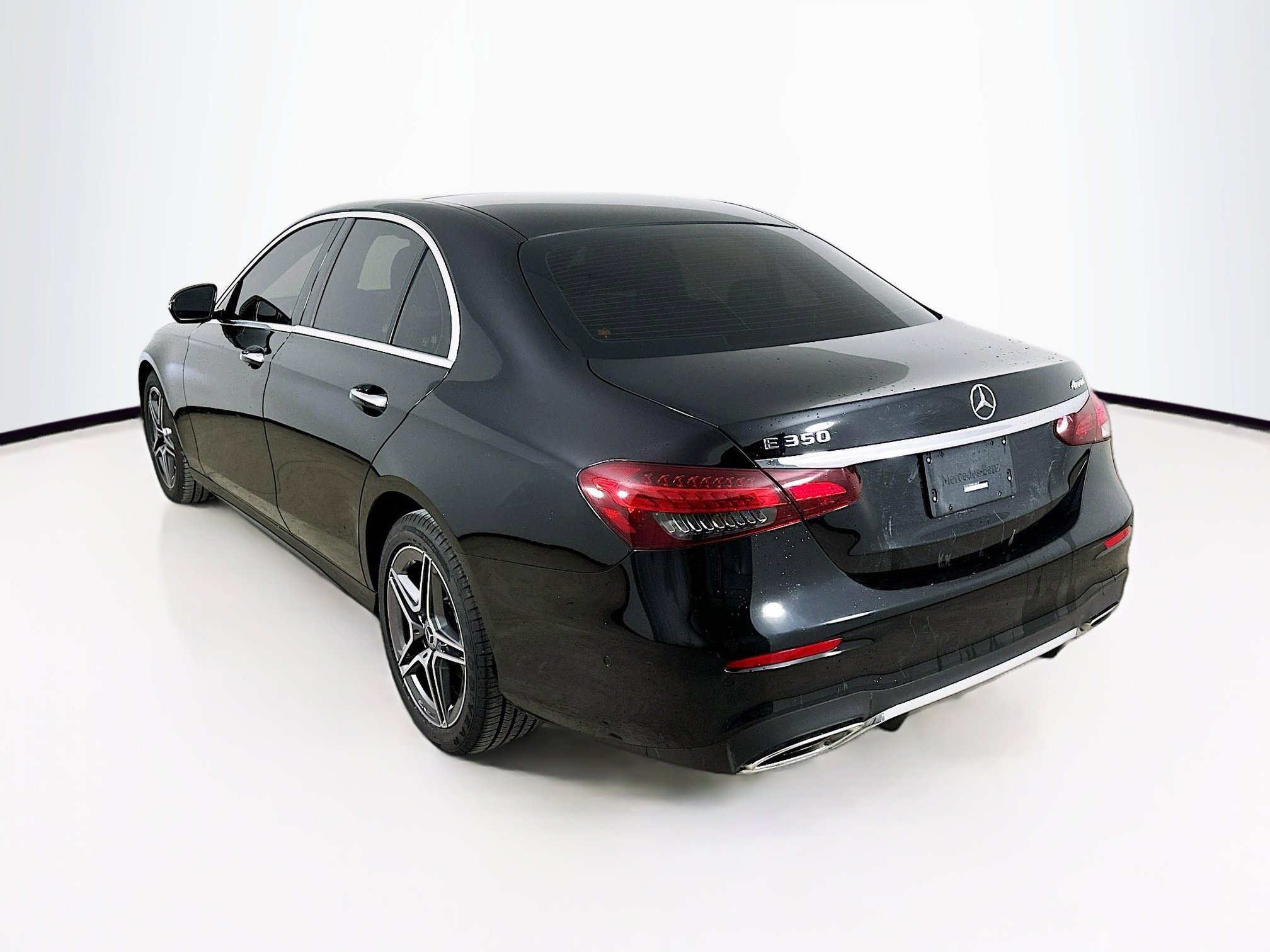 Used 2023 Mercedes-Benz E 350 E 350 image 4