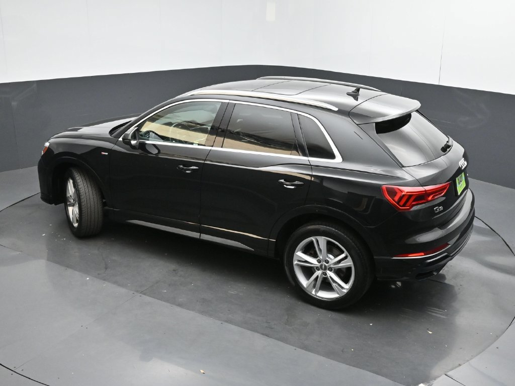 Used 2020 Audi Q3 2.0T Premium Plus w/ Premium Plus Package AWD/4WD image 36