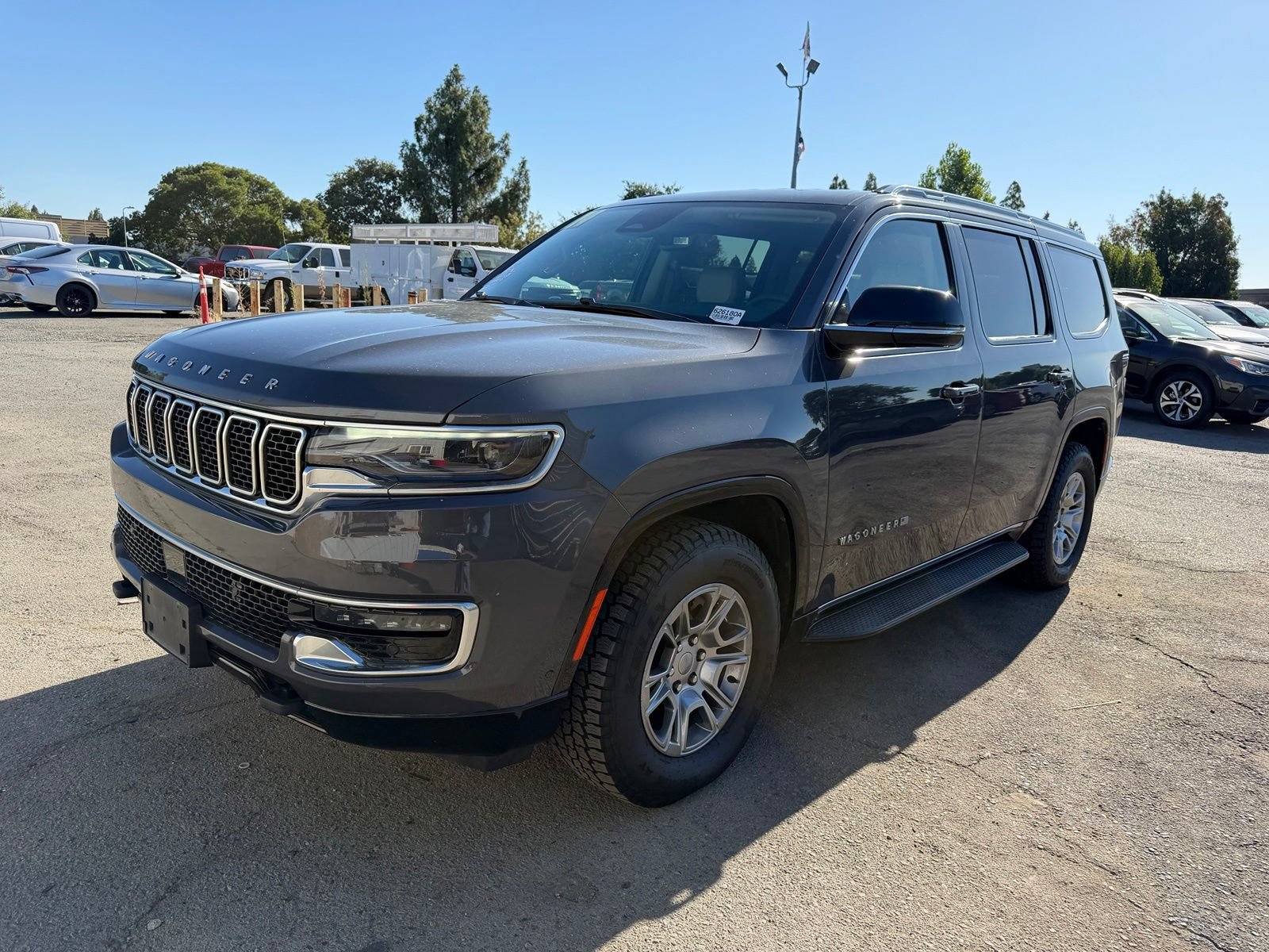 Used 2024 Jeep Wagoneer 4WD w/ HD Trailer Tow Package