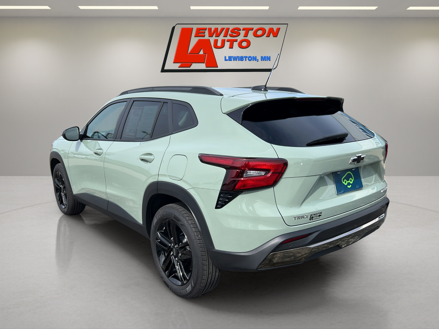Certified 2025 Chevrolet Trax ACTIV w/ Sunroof Package FWD image 11