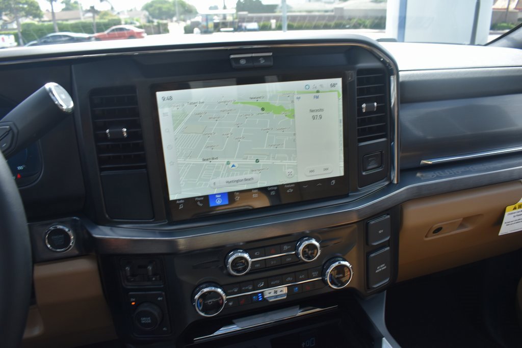 Used 2025 Ford F450 Lariat w/ FX4 Off-Road Package image 26