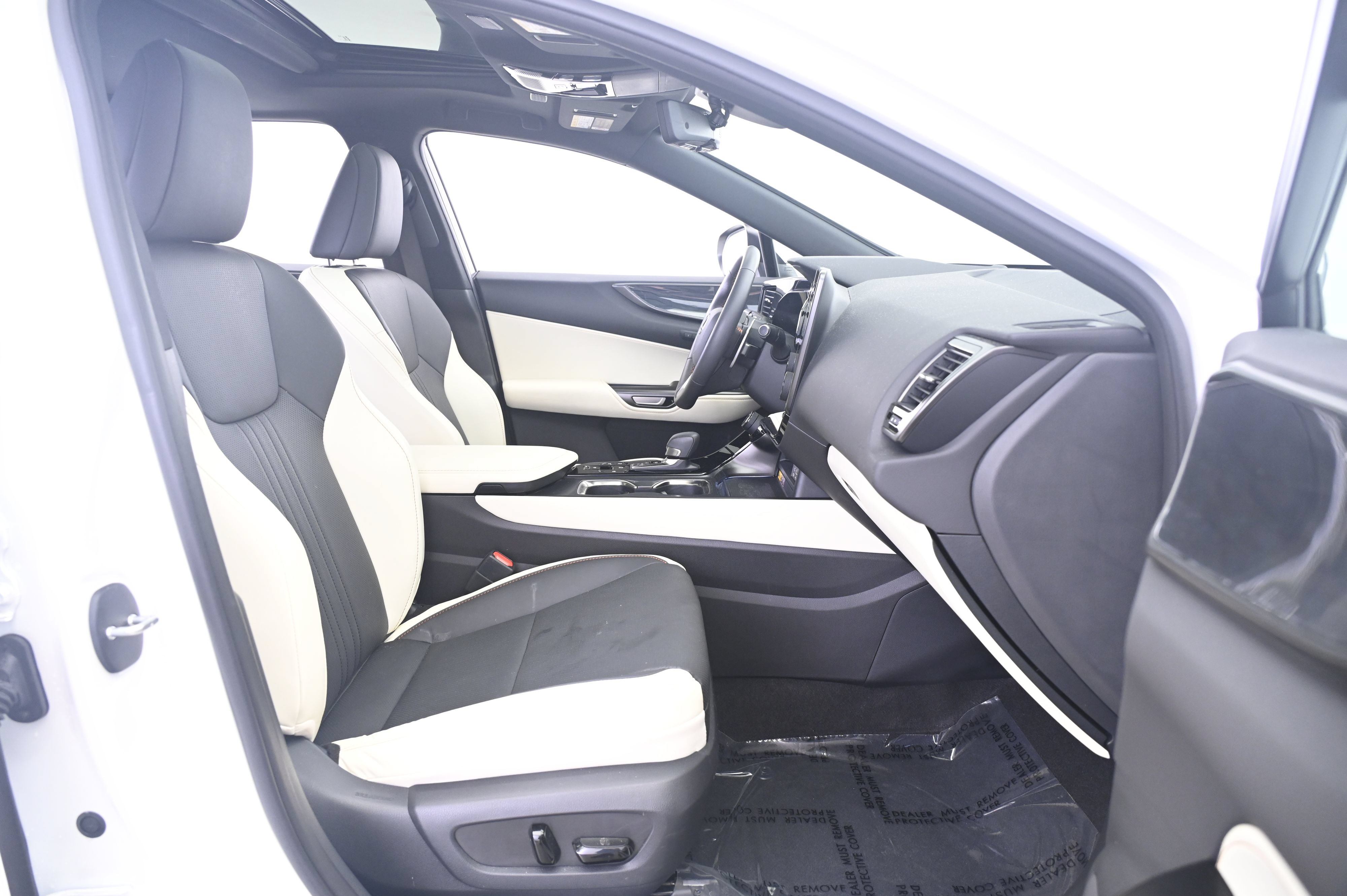 Used 2024 Lexus NX 350h AWD image 23