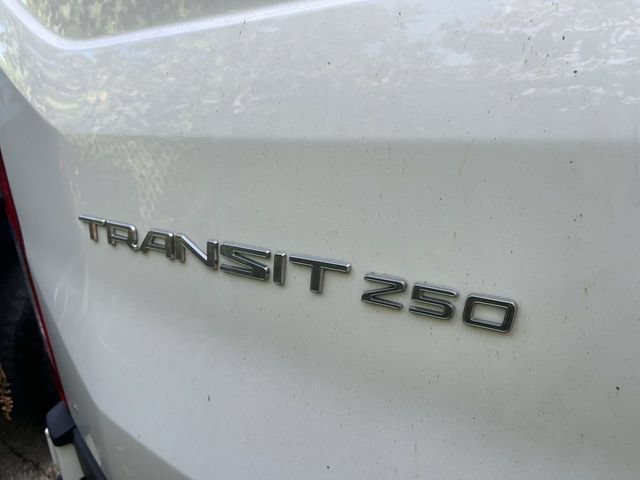 Used 2023 Ford Transit 250 148 High Roof AWD image 7