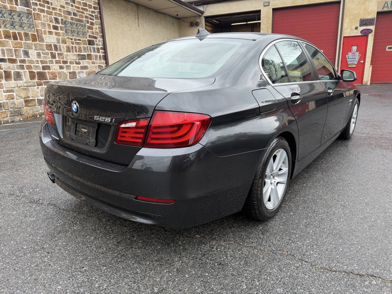 Used 2012 BMW 528i xDrive Sedan AWD/4WD image 6