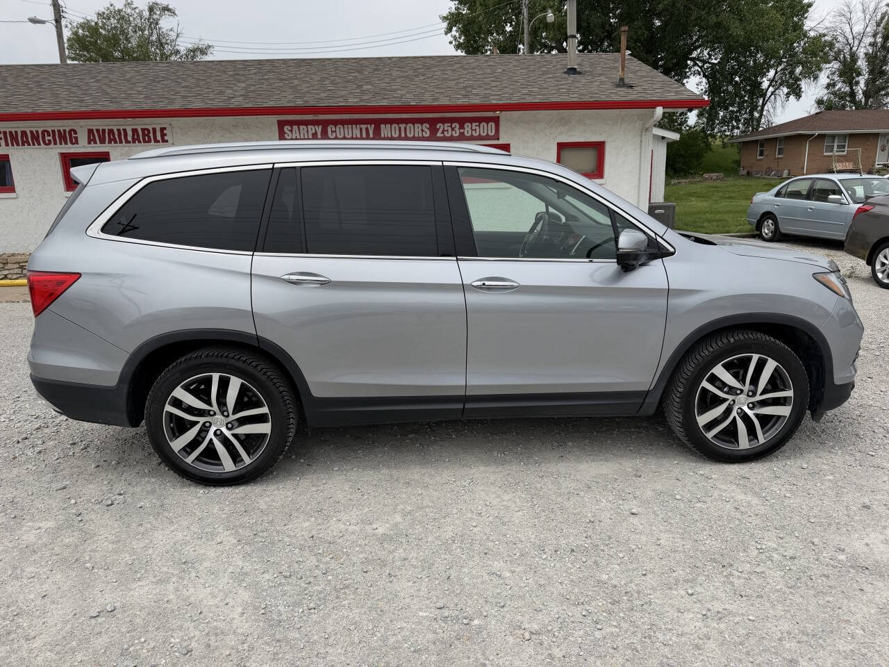Used 2016 Honda Pilot Touring image 2