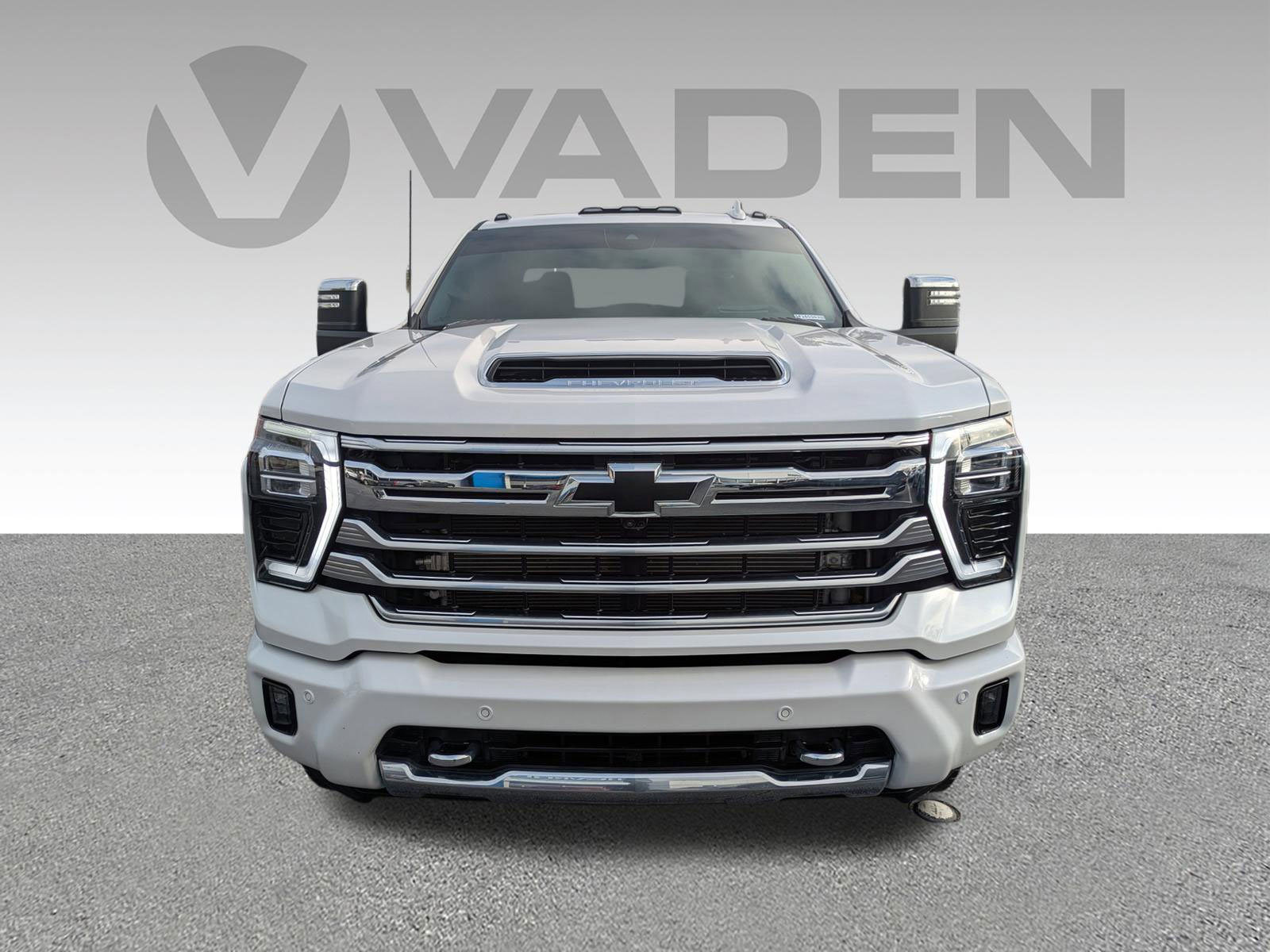 Used 2025 Chevrolet Silverado 3500 High Country w/ Technology Package image 28