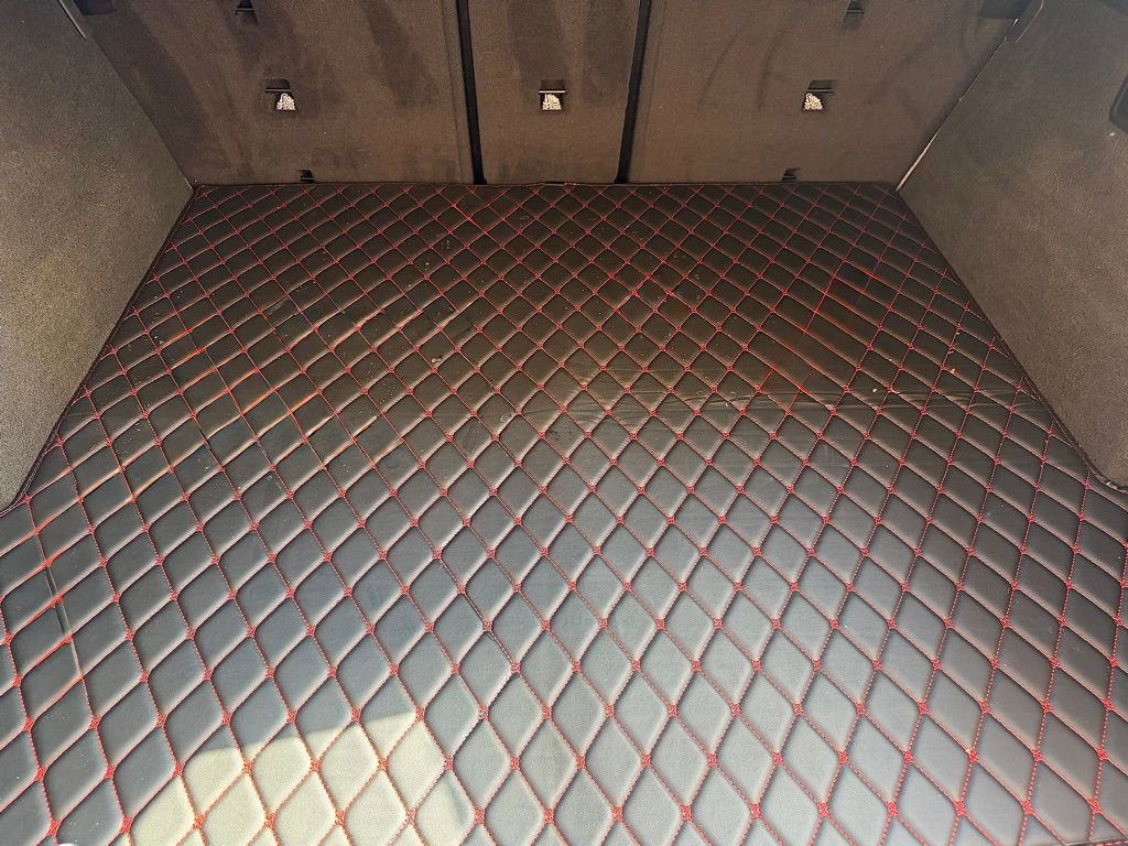 Used 2023 BMW X6 xDrive40i w/ M Sport Package image 23