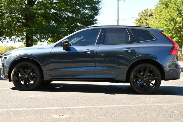 New 2026 Volvo XC60 B5 Ultra w/ Climate Package AWD/4WD image 4