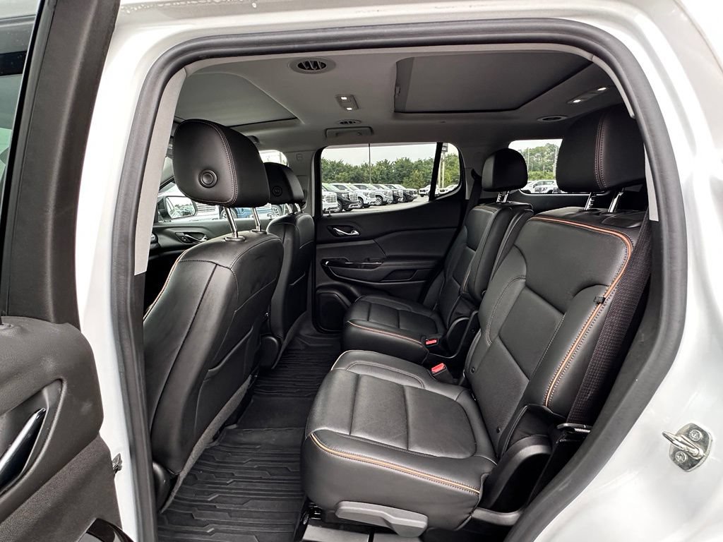 Certified 2021 GMC Acadia AT4 w/ Technology Package AWD/4WD image 24